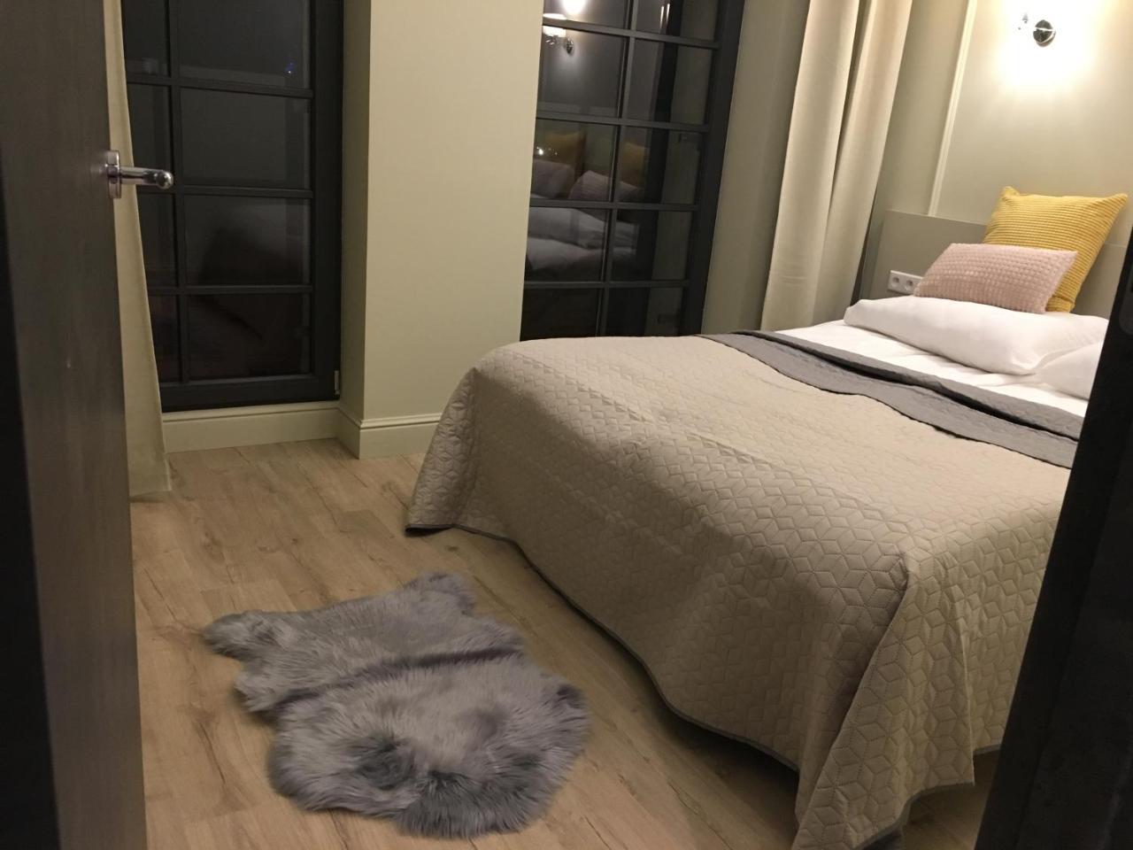 Apartamenty Platinum Loft Zielona Góra Esterno foto